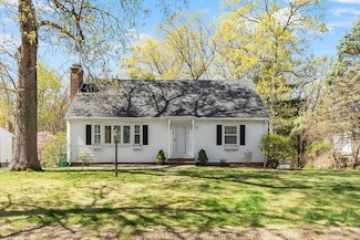 94 Hilldale Rd, Ashland, MA 01721