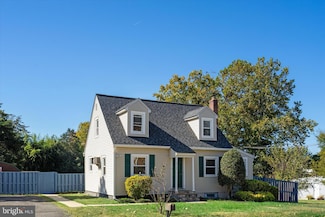 8422 Radford Ave, Alexandria, VA 22309