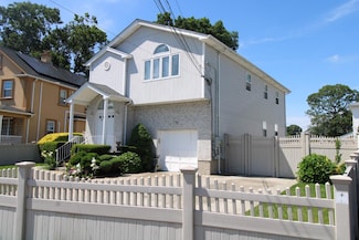242 W Centennial Ave, Roosevelt, NY 11575