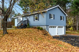 6 Garden St, Wells, ME 04090