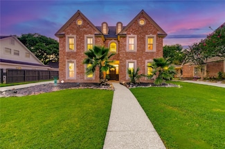 5631 Spring Lodge Dr, Kingwood, TX 77345