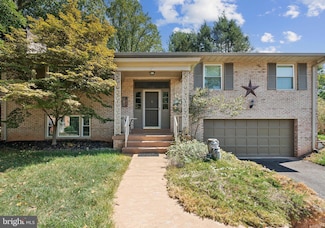 7103 Penguin Place, Falls Church, VA 22043