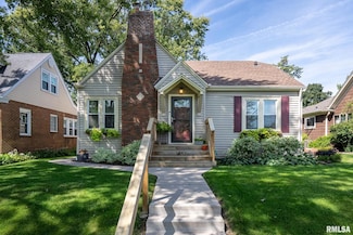 1832 37th St, Rock Island, IL 61201