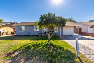 7749 W Orange Dr, Glendale, AZ 85303