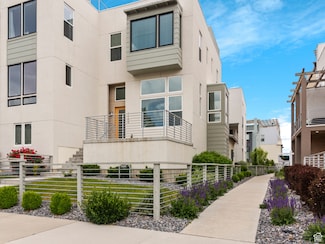 4584 W Daybreak Rim Way, South Jordan, UT 84009