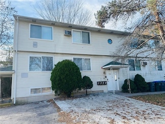 860 Douglas Ave, Providence, RI 02908