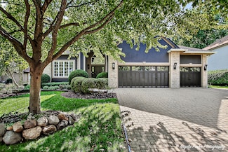 7493 Bittersweet Dr, Gurnee, IL 60031