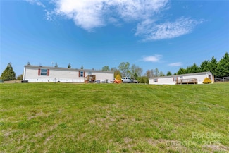 164,194 Baby Jane Ln, Hendersonville, NC 28792