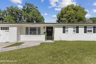 2850 Loran Dr E, Jacksonville, FL 32216
