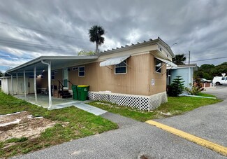 273 Rocket Rd, Titusville, FL 32780