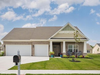 3622 S Setting Sun Ln, New Palestine, IN 46163