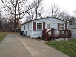 563 Indian Trail, Akron, OH 44314