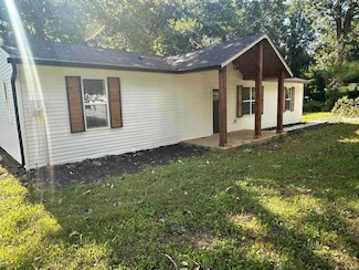 3361 Coveyville Rd, Bedford, IN 47421