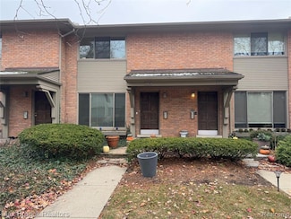 383 W Brown St Unit 2, Birmingham, MI 48009