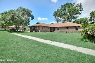 2210 Broadwater Dr, Jacksonville, FL 32225