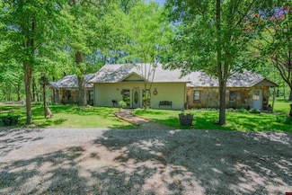 105 Michael Ln, Lakeview, AR 72642