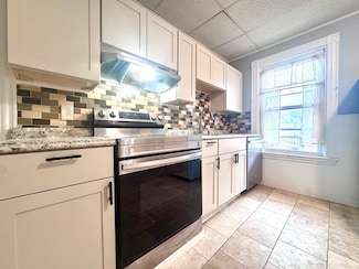 14 Smythe St Unit 3, Brookline, MA 02445