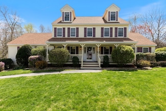 3 Bramble Hill Rd, Methuen, MA 01844