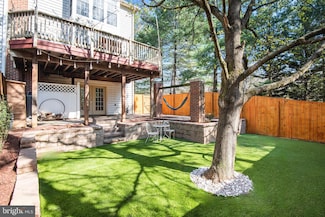 9963 Foxborough Cir, Rockville, MD 20850