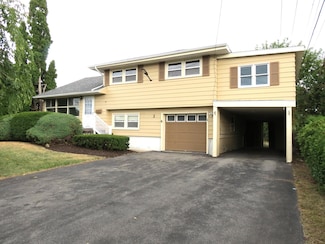 2 Haley Dr, Plattsburgh, NY 12901