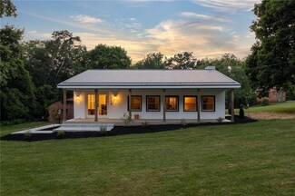 215 Moody Rd, Imperial, PA 15126