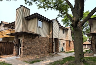 350 Ford Rd Unit 3, Saint Louis Park, MN 55426