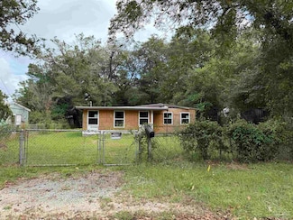 6158 Syrcle Ave, Milton, FL 32570