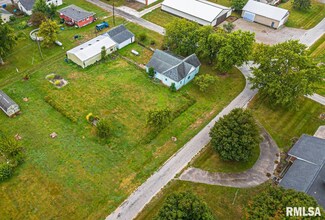 136 Logan County 19, Cornland, IL 62519