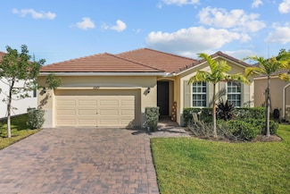 4491 NW Oakleaf Ct, Jensen Beach, FL 34957