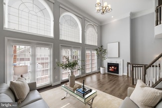 2517 Hunton Place, Alexandria, VA 22311