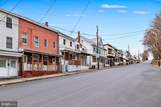 134 1/2 W Spruce St, Tamaqua, PA 18252