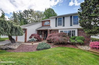 3 Topanga Ct, Manalapan, NJ 07726