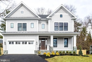 2920 N Underwood St, Arlington, VA 22213