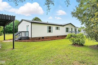 585 Smith Rd, Smithfield, NC 27577