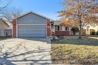 1723 Summerwood St, Goddard, KS 67052