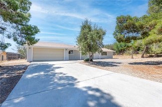 17933 Deodar St, Hesperia, CA 92345