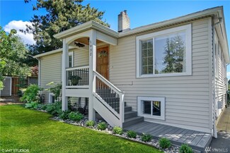 1032 Puget Dr, Edmonds, WA 98020