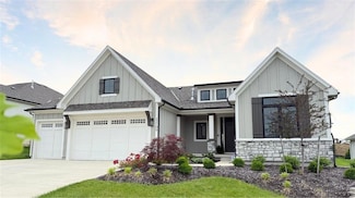 22109 W 80th Terrace, Lenexa, KS 66220