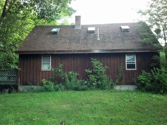 4561 Jericho St, White River Junction, VT 05001