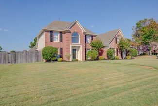 438 Queens Bridge Rd, Collierville, TN 38017
