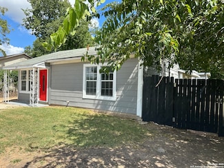 311 Glamis Ave, San Antonio, TX 78223