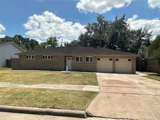 5919 Ludington Dr, Houston, TX 77035