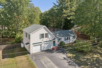 26 Wright Rd, Windham, ME 04062