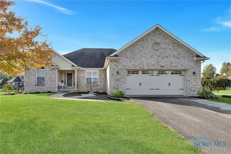 8433 Colt Ct, Holland, OH 43528