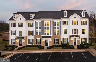 7382 Riding Meadow Way Unit 41, Manassas, VA 20111