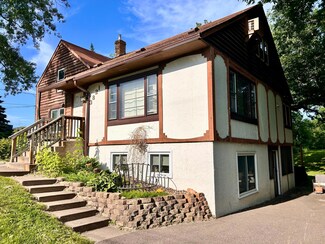 3821 Foss Rd, Columbia Heights, MN 55421