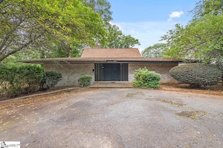 118 Ridgeland Dr, Greenville, SC 29601