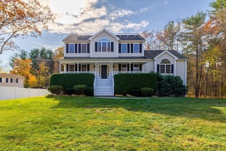 46 Susan Ln, Bellingham, MA 02019