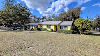260 Fraser Ave, Labelle, FL 33935