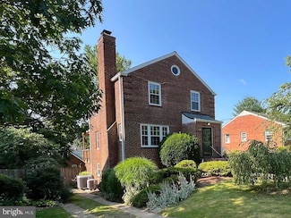 6012 19th St N, Arlington, VA 22205